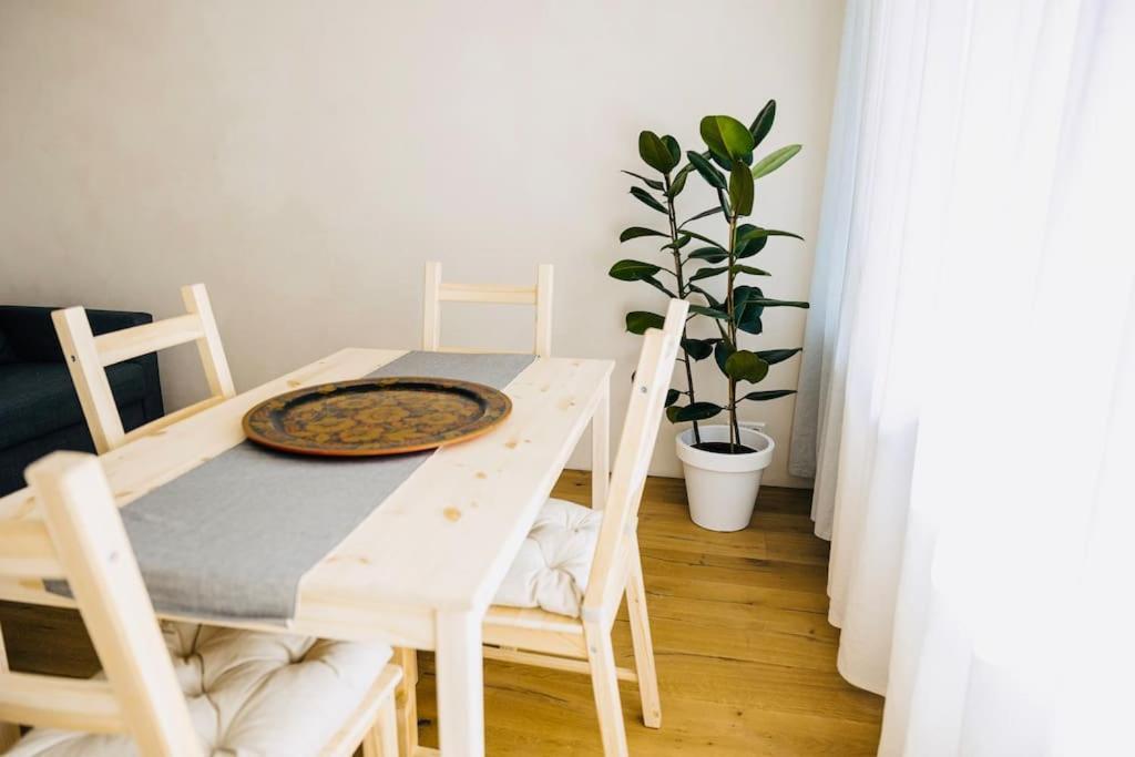 Wohlfuehloase In Perfekter Lage Apartment Stuttgart Bagian luar foto